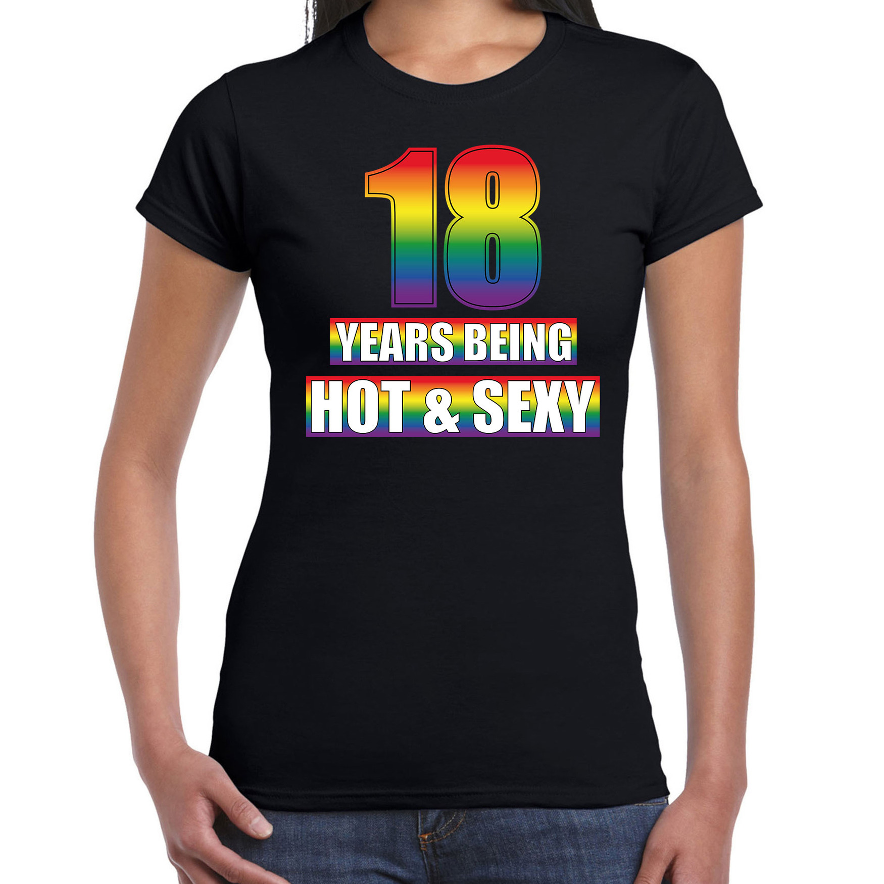 Hot en sexy 18 jaar verjaardag cadeau t-shirt zwart voor dames Gay- LHBT kleding-outfit