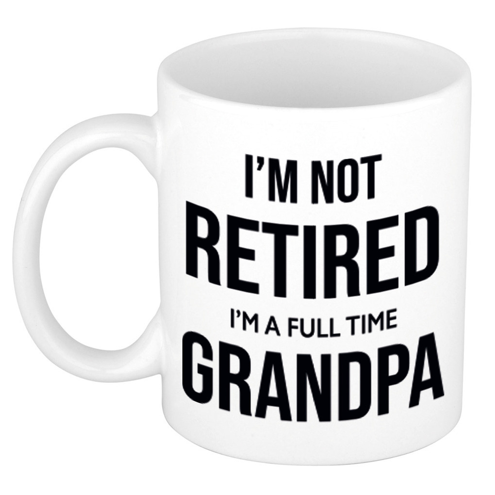 Im not retired im a full time grandpa-opa pensioen mok-beker wit afscheidscadeau 300 ml