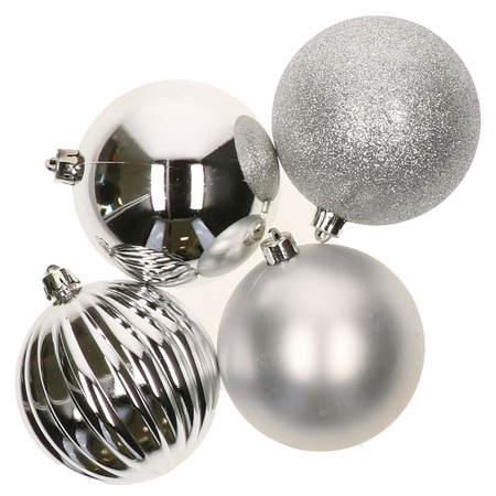 4x Zilveren kerstballen 10 cm glanzende/matte/glitter kunststof/plastic kerstversiering